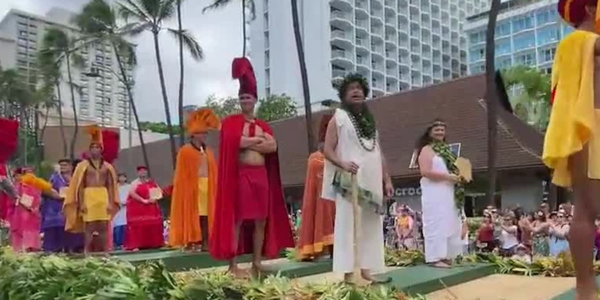 76th Annual Aloha Festivals Floral Parade blossoms in Waikiki 76th Annual Aloha Festivals Floral Parade blossoms in Waikiki