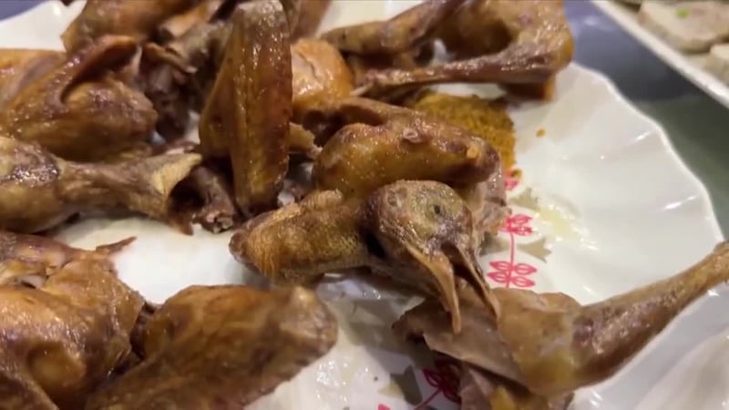 Sea snails, pidgeon and sand worms, Stephanie Lum tries out Chinese delicacies