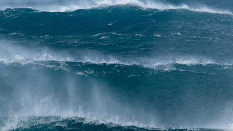 Surf is expected to rise to 20 to 30 feet along north shores and 15 to 20 feet for west shores.