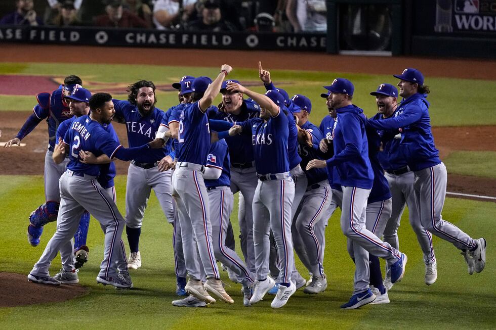 Texas Rangers win first World Series title with 5-0 win over Arizona ...