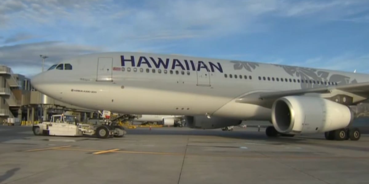 FAA investigating after iPad begins emitting smoke on Hawaiian Airlines flight FAA investigating after iPad begins emitting smoke on Hawaiian Airlines flight
