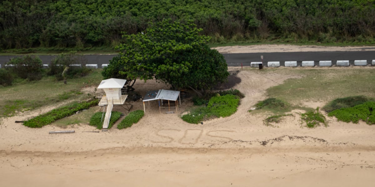 SOS in sand saves couple stranded at Yokohama Bay for 24 hours | Hawaii ...