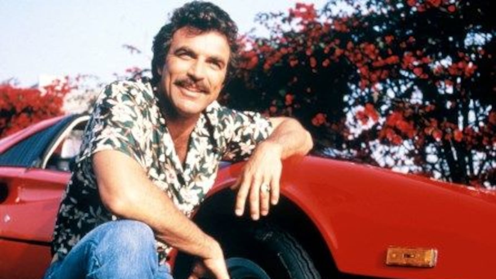 Magnum Pi Range Rover New logo, ride, and Rolex revealed on set of 'Magnum P.I.' reboot