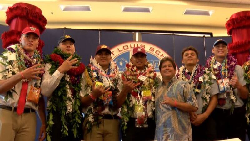 Nine St. Louis Crusaders put pen to paper on early National Signing Day.