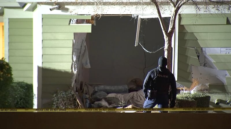 Just before 10 p.m., Gilbert police were called to reports of the collision at the American...