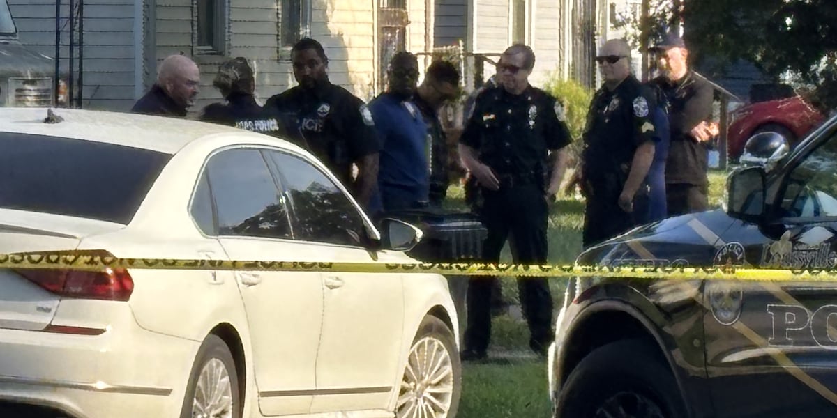Coverage image for: Teenage girl dies days after shooting at school bus stop
