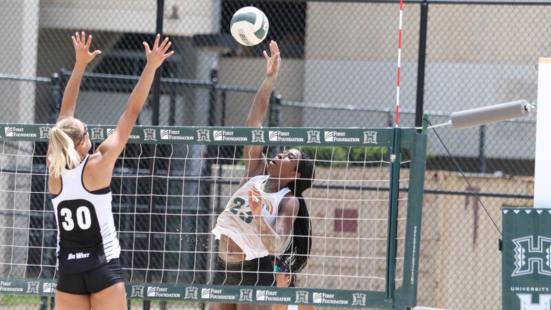 The University of Hawaii women’s beach volleyball team opened up their 2021 home slate with a...