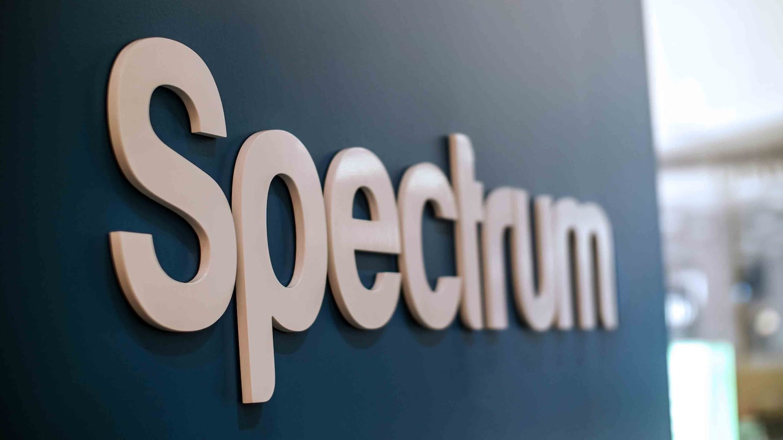Spectrum announces faster internet plans at lower prices with network ...