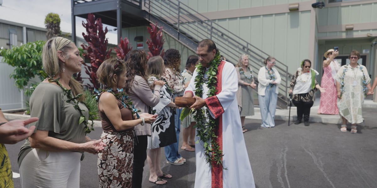 Blessing held for new Hilo Child and Family Service office | Hawaii ...