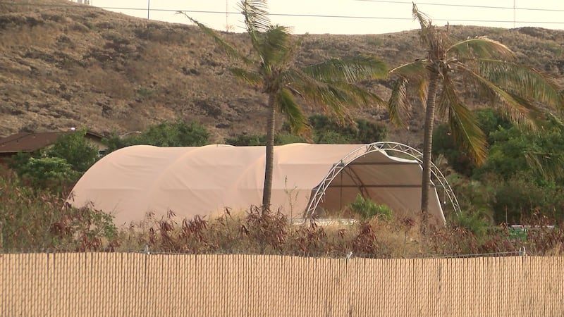 A Waianae Valley structure that hosted several illegal gatherings is being dismantled.