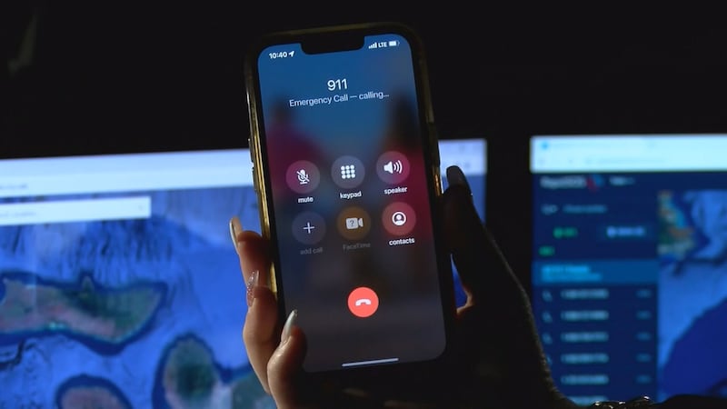 Cell phone call to 911