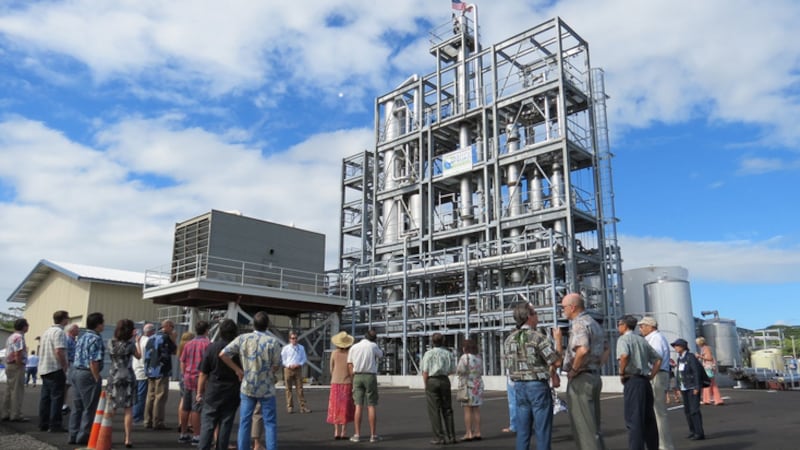 Amid a boom for solar and wind power, Hawaiian Electric Co. says it wants 500 to 700 MW of its...