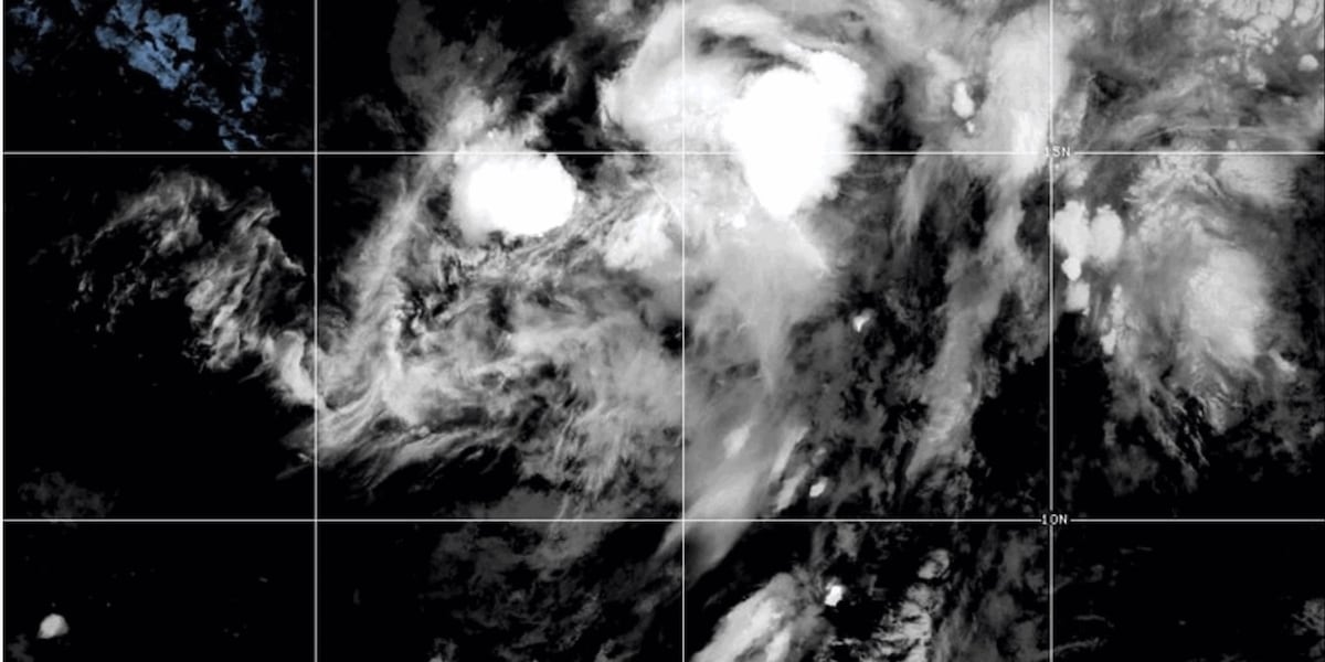 Photo: Hawaii News Now Hurricane warning issued for Big Island of Hawaii as Tropical Storm Lala approaches