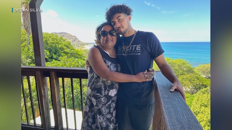 Ocean Silva, 21, traveled from Boston to Honolulu to donate his kidney to his mother Lisa next...
