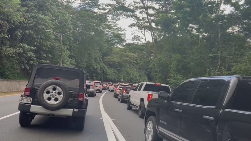 As of 3:50 p.m., outages stretched from Kaneohe to Laie.