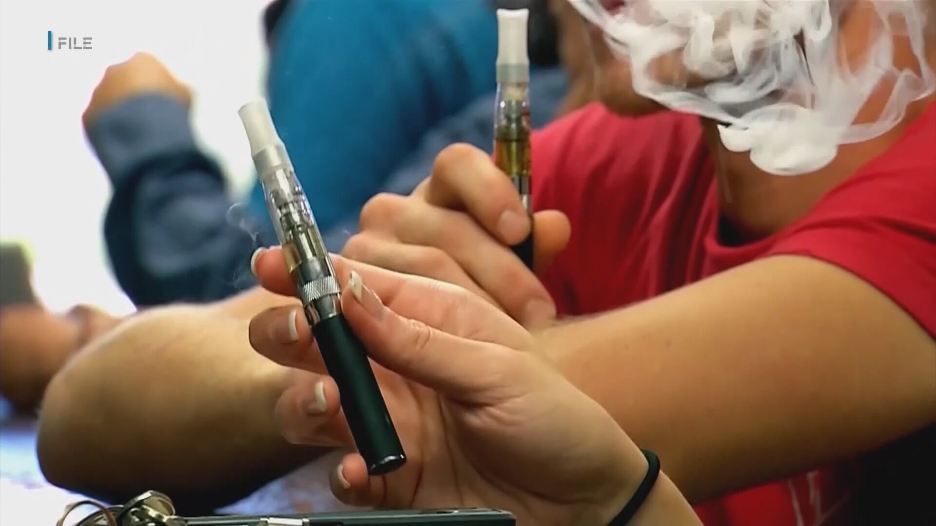 hawaii tobacco ban bill to flavored dies Hawaii bases imposing under-21 ban